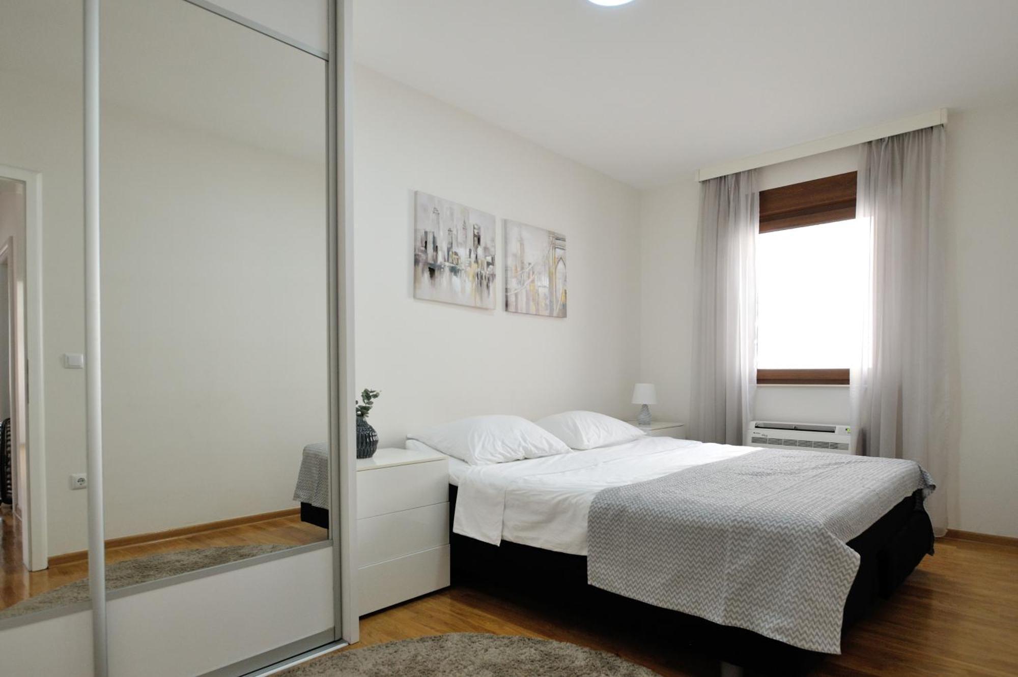 Captain'S Luxury Apartments Мостар Екстер'єр фото