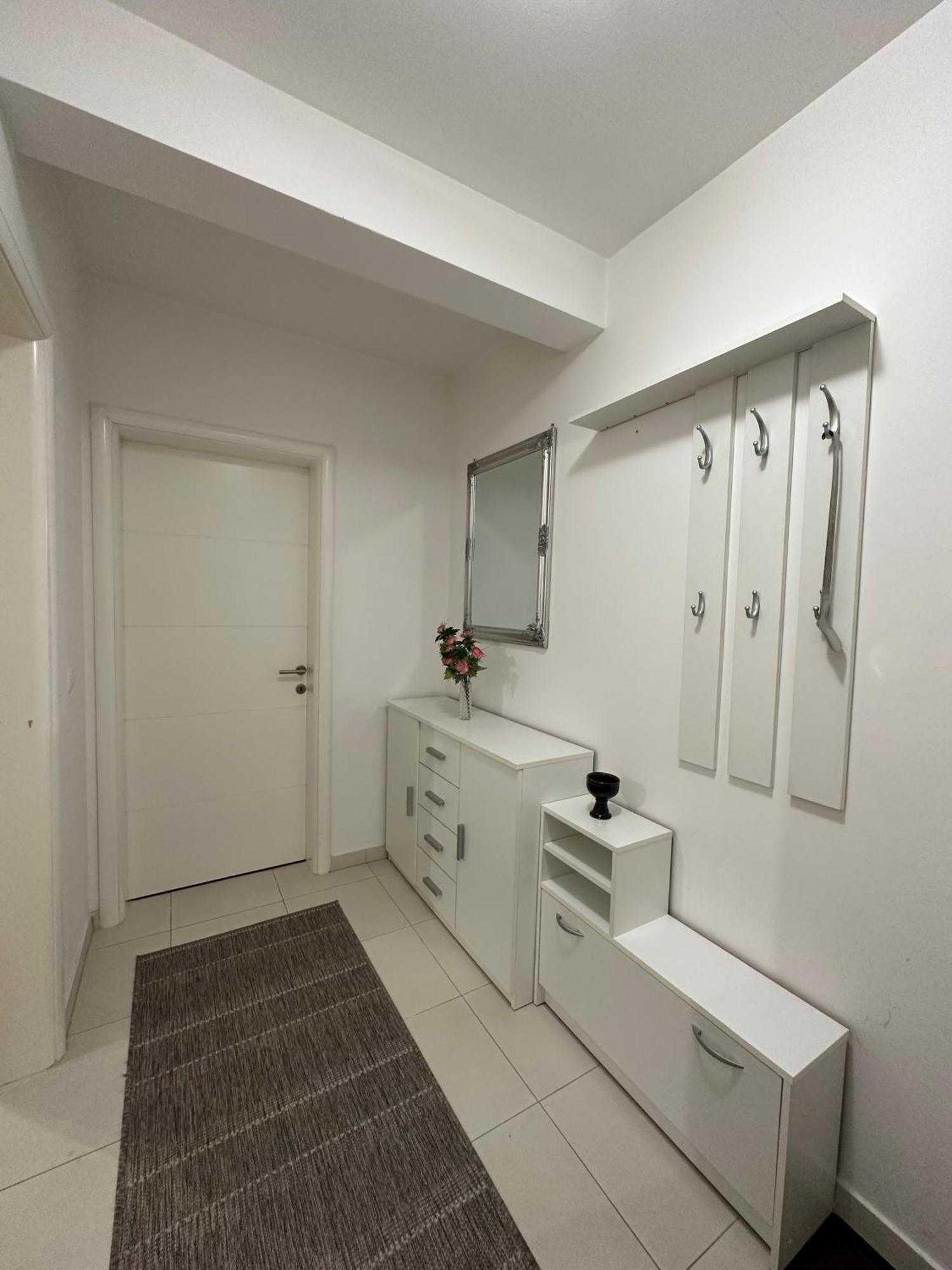 Captain'S Luxury Apartments Мостар Екстер'єр фото