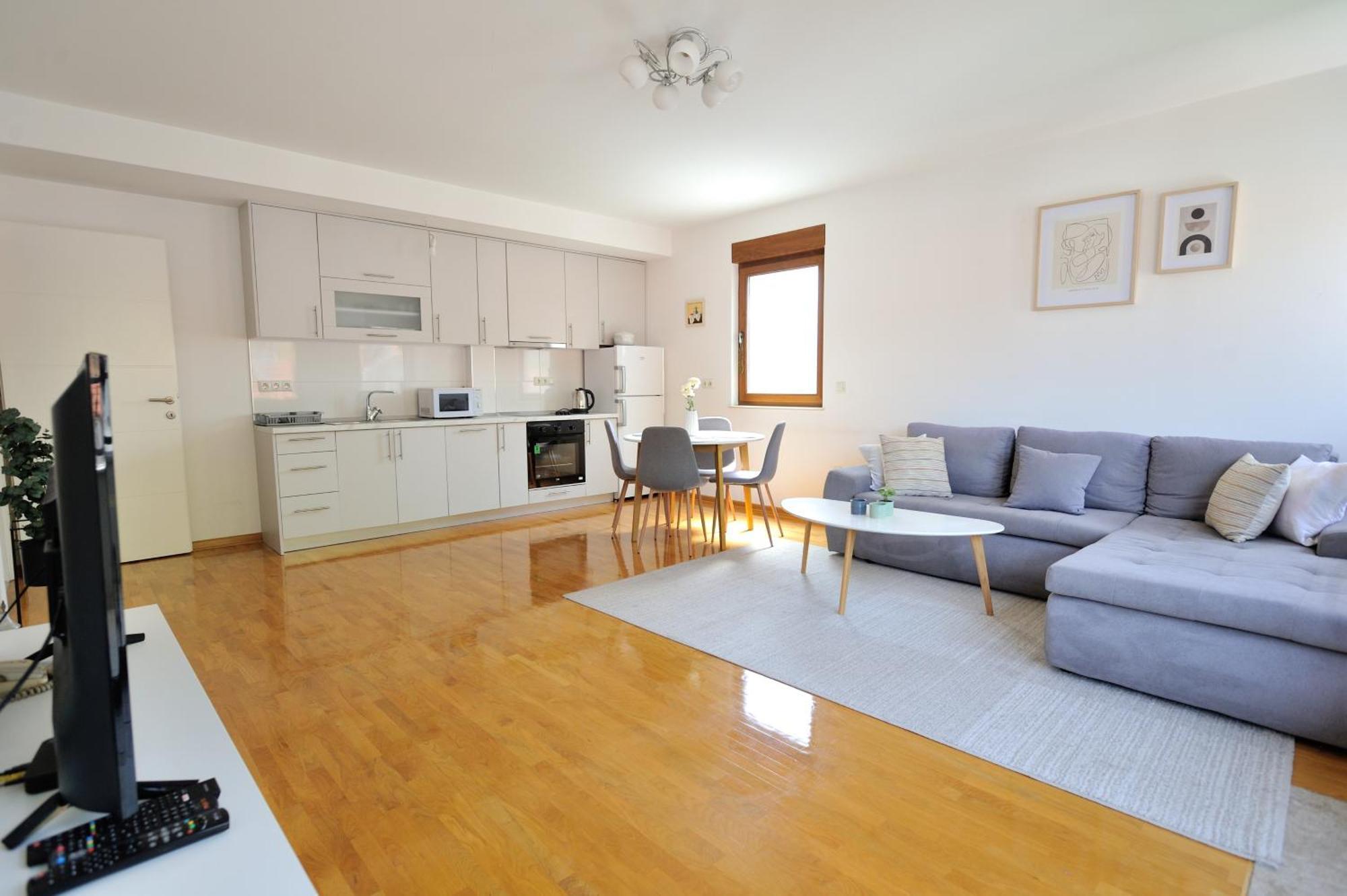 Captain'S Luxury Apartments Мостар Екстер'єр фото